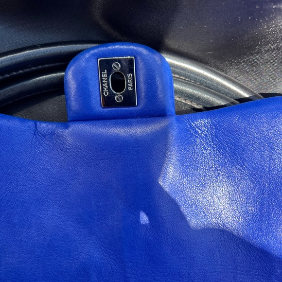 CHANEL LIMITED EDITION BAG - Picture 6 of 15